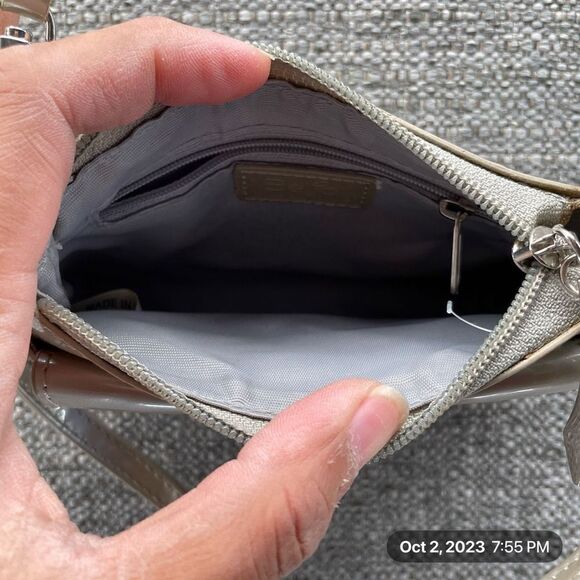 Beijo Mini Purse Metallic Convertible Shoulder Cross Body or Wallet - Picture 9 of 10